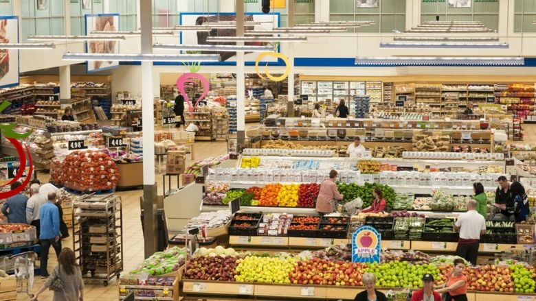 Directorii din comerțul cu amănuntul și sectorul agroalimentar din Franța cer stoparea cursei prețurilor mici care distruge mediul și sănătatea publică