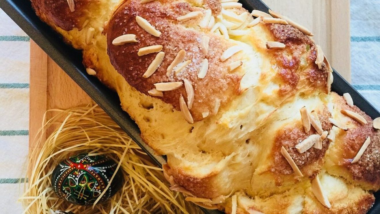 Italienii au descoperit cozonacul: „Prăjitura românească nu este nici prăjitură de Crăciun, nici prăjitură cu prune” / Rețetele sunt transmise din generație în generație