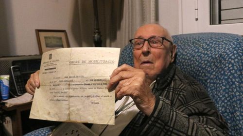 Secretul longevității | Cel mai în vârstă bărbat din Catalonia a împlinit 110 ani/ Încă își gătește singur, merge la cules de ciuperci și își amintește când familia lui a schimbat tacâmurile de lemn pe unele de metal