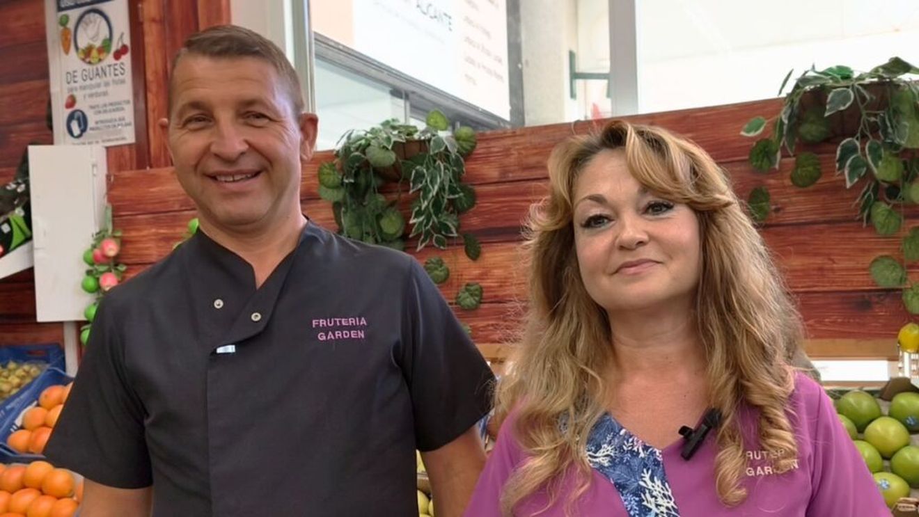 VIDEO | De la Sarmale la Tapas - Ep. 10 | Aprozarul de pe vremuri din România există încă în Spania, în fiecare cartier/ Mihaela Burca, proprietarul unui mic magazin cu fructe și legume (Alicante): „Marfa trebuie să fie cât mai proaspătă și mai de calitate. Să poată fi păstrată fără probleme câteva zile în frigider fără să se strice”