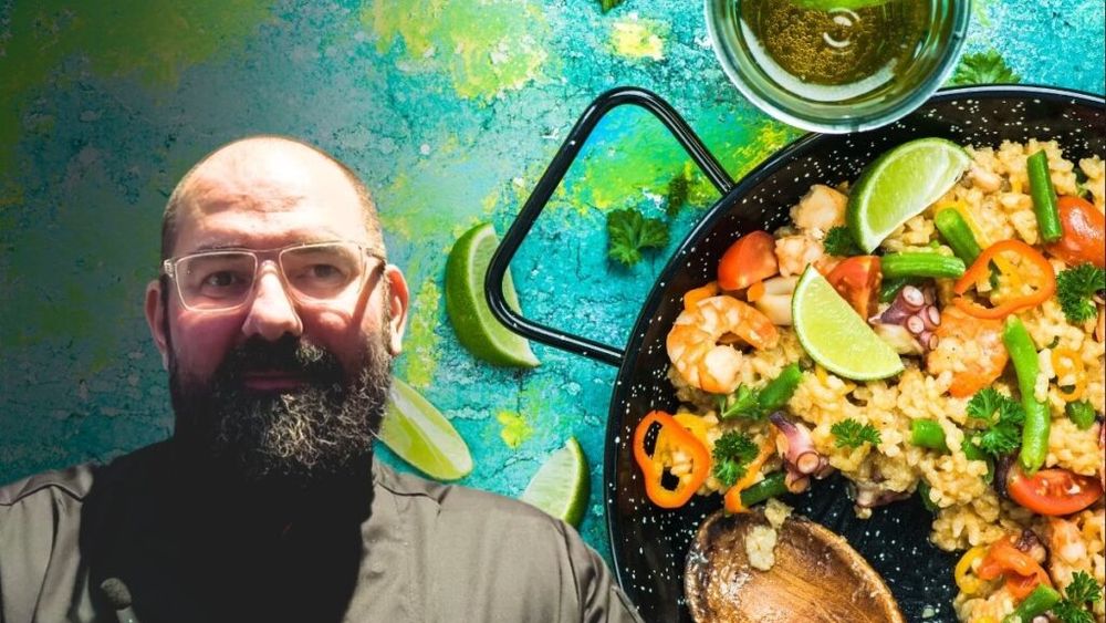 VIDEO | Oamenii gătesc după rețete, dar gustul mâncării lor e tot cel de acasă/ Chef Adrian Hădean: La bucătărie în Andaluzia era tanti Ioana din Bistrița, care făcea orice preparat andaluz cu sos cu gust de tocăniță