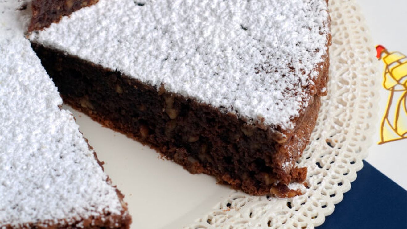 Torta Caprese, prăjitura italiană născută dintr-o greșeală: fără făină, dar cu un gust care creează dependență / Rețeta autentică