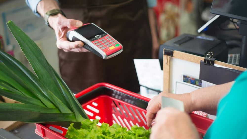Tot ce trebuie să știi despre produsele de post din comerț / Analiza la raft scoate la iveală ingrediente surprinzătoare / Sfat: Studiați etichetele cu atenție