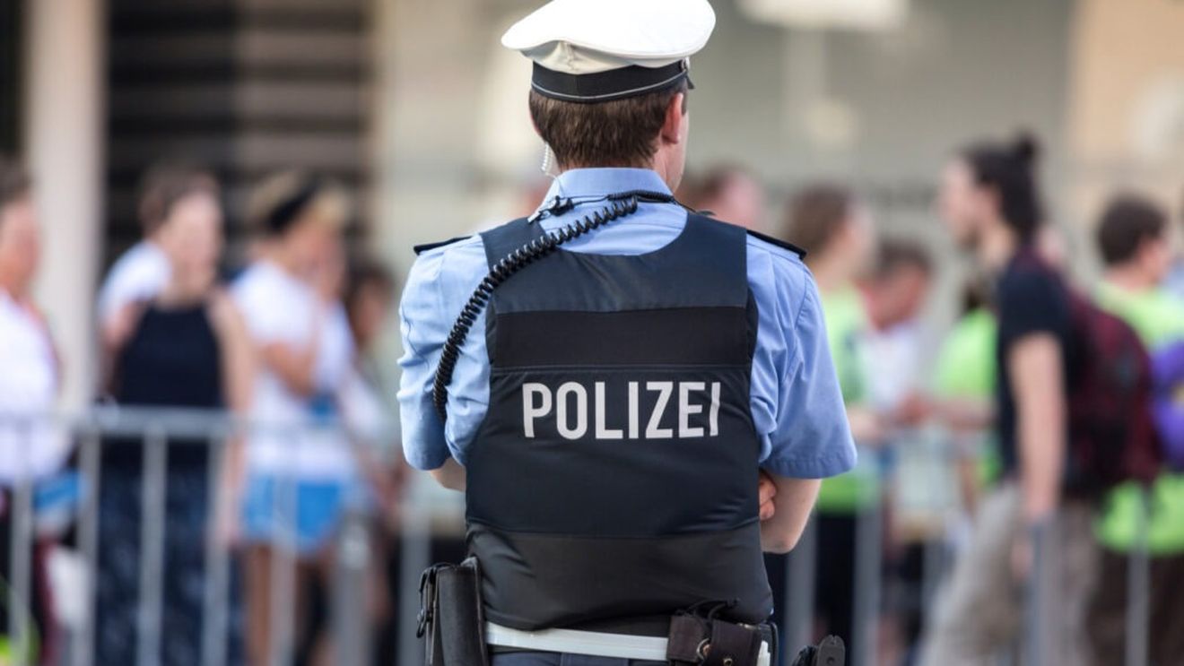 Festivalul Oktoberfest din München se redeschide după o închidere temporară în urma unei ameninţări cu bombă / Poliția a stabilit că incidentul are legătură cu o dispută familială