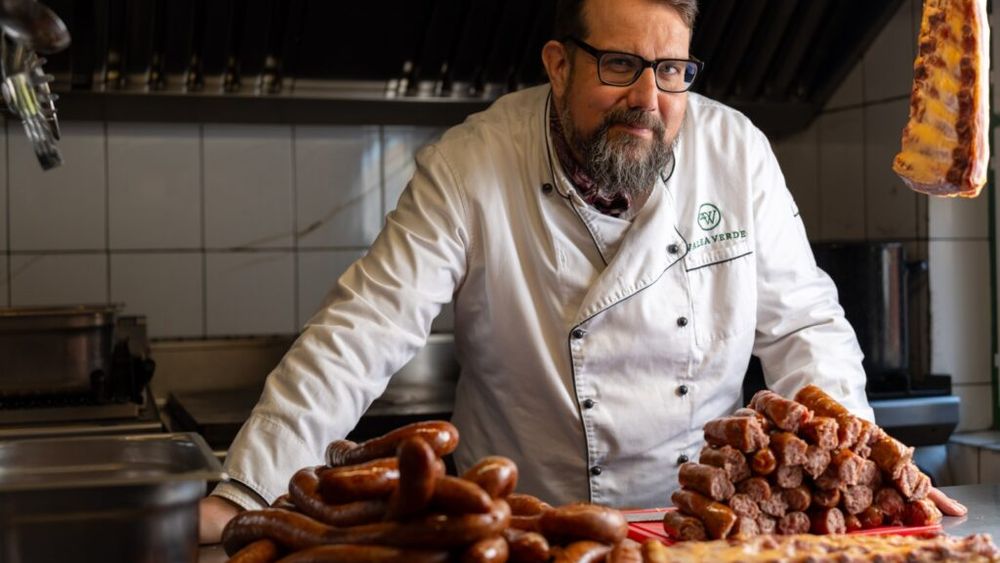 Mureş: Colinele Transilvaniei, experienţele gastronomice de la Cund şi staţiunea Sovata, finaliste în concursul Destinaţia Anului / Un restaurant care folosește ingrediente bio, produse local, în finală la „Experienţe gastronomice”