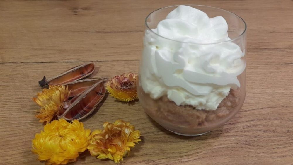 Ceva dulce | Piure de castane cu frișcă/ Un desert rafinat de sezon/ Rețetele Juanitei