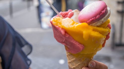 Cele mai neobișnuite arome de înghețată din lume: usturoi, creveți sau hrișcă