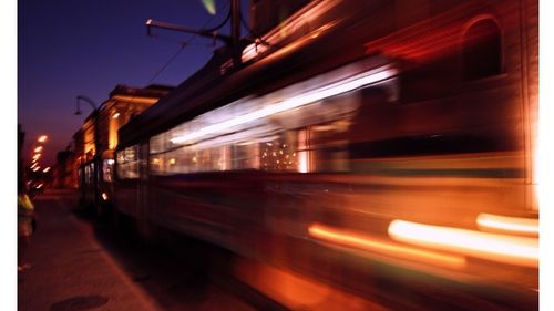 Compania de transport public din Iași lansează conceptul de tramvai-cafenea, după modelul existent în anumite capitale europene / Motivul pentru care decizia nu este văzută cu ochi buni de locuitorii orașului