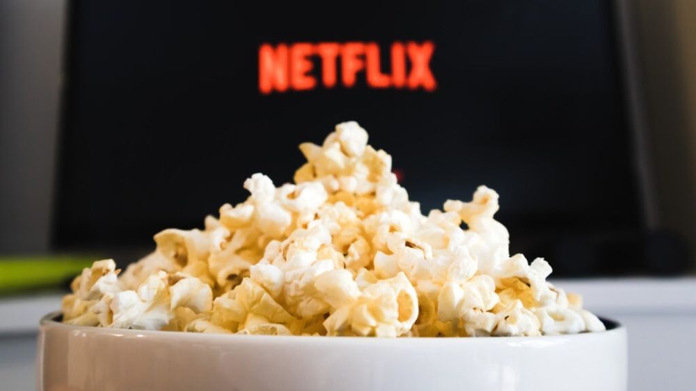 Un fotograf dă în judecată Netflix pentru folosirea imaginilor sale în documentarul „Ești ceea ce mănânci: Un experiment cu gemeni”