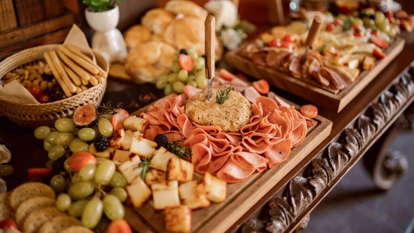 Vrei să deosebești rapid alimentele procesate de cele ultraprocesate? Un medic explică metoda simplă prin care poți identifica produsele care îți pot afecta sănătatea