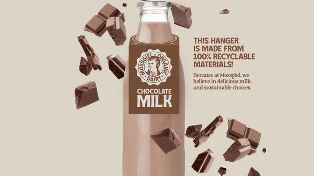 O fermă scoțiană de lactate ecologice lansează cel mai natural lapte de ciocolată / Numit „lapte brun de vacă”, acesta este fabricat din coji de cacao reziduale / Prețul cu care se vinde