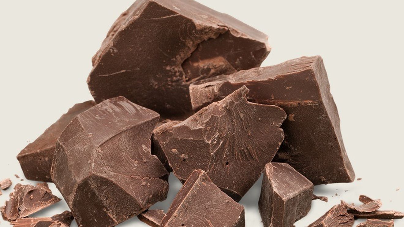 Cum se pregătește industria ciocolatei să facă față crizei de producție de cacao, pe fondul problemelor climatice