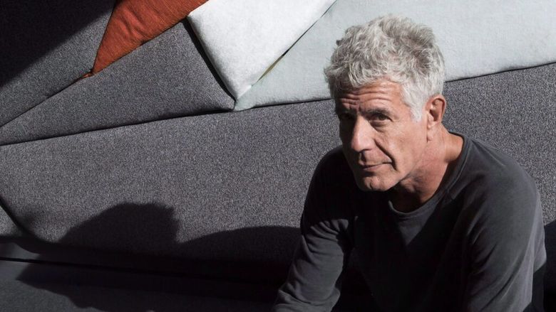 Anthony Bourdain, înainte să devină o legendă a gastronomiei / Noul film „Tony” spune povestea tânărului care a început spălând vase într-un restaurant