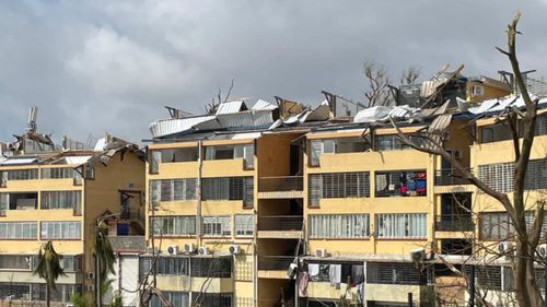 Apa și hrana rămân o problemă în Mayotte/ Autorităţile se tem de foamete şi boli în urma ciclonului care a lovit regiunea