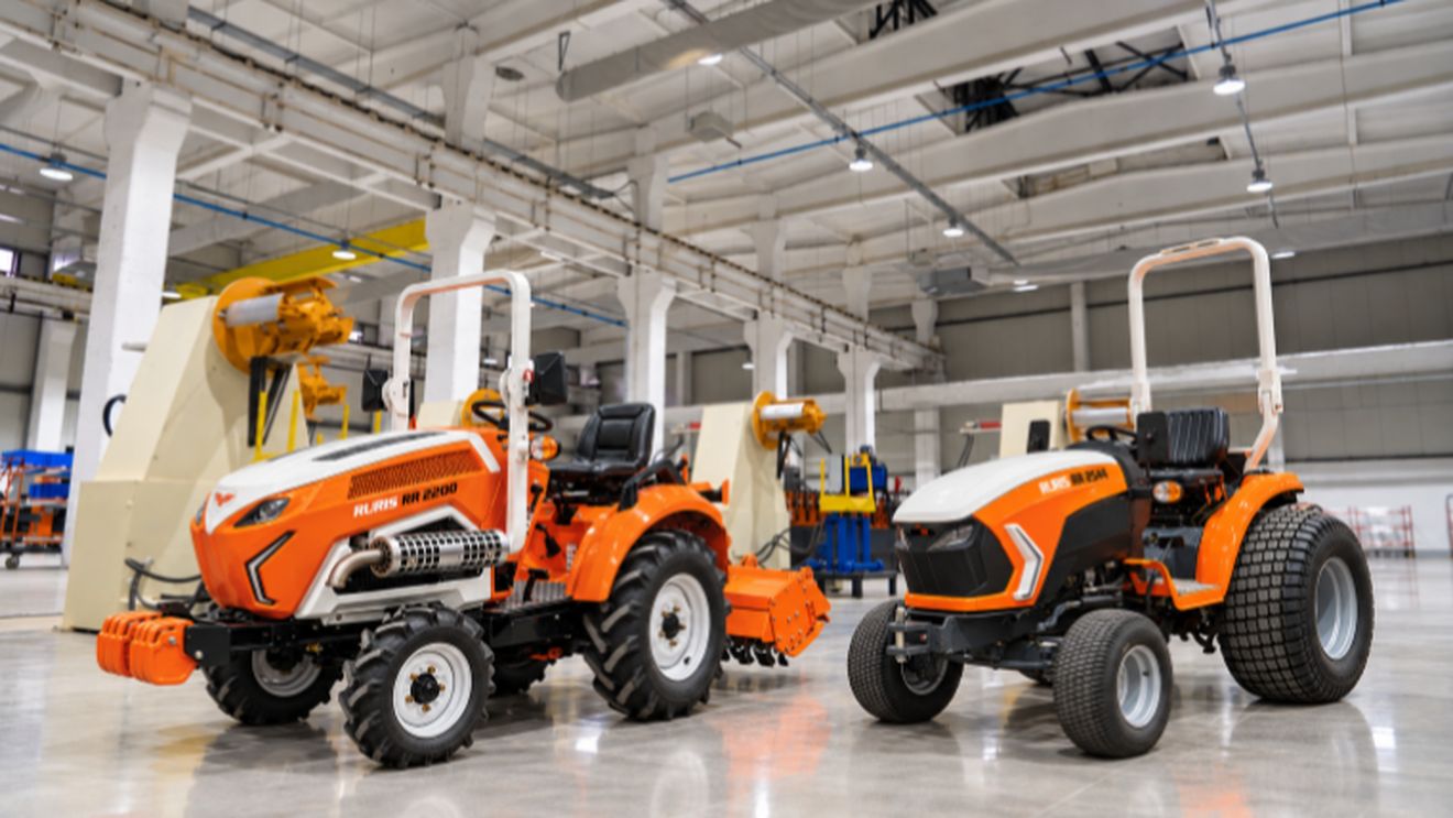 INDAGRA 2026/ Noul tractor model 4x4 de la Ruris expus la Romexpo/ Compania a investit 10 milioane de euro într-o fabrică de tractoare la Craiova