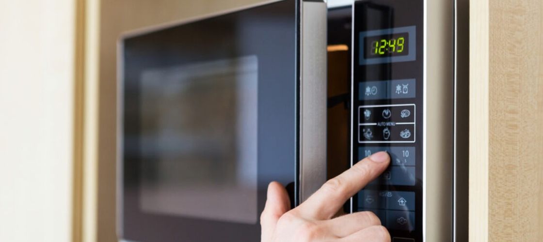 Aparatul electroasnic ce consumă energie și când stă degeaba / Cât curent folosește într-un an și cum poți reduce consumul