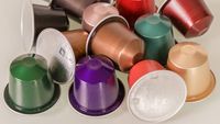 Cât este mit și cât este realitate în privința impactului capsulelor de cafea. Studiu: Nu afectează mediul mai mult decât alte metode de preparare a acestei băuturi