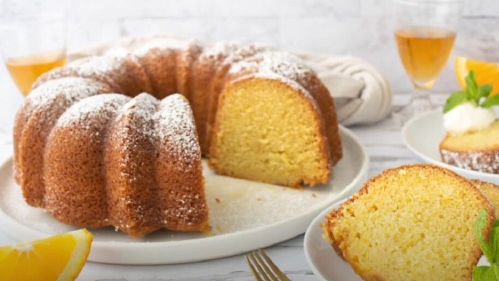 Prăjitură anti-mahmureală parfumată cu lichior de portocale și migdale / Un desert italian reinterpretat cu stil, mai eficient decât o cafea tare