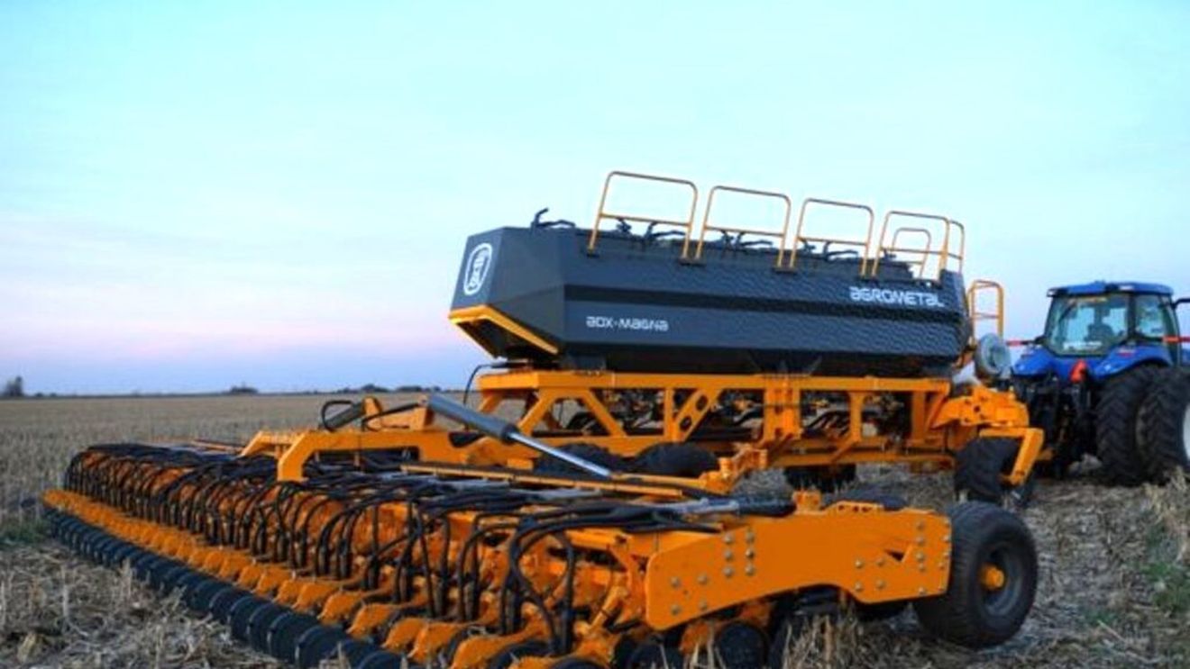 Buzău: Ambasadorul Argentinei consideră România o putere agricolă în UE care poate creşte prin sistemul No-till