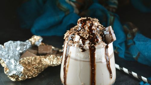 Cafeaua provoacă inflamație? Dietetician: Polifenolii din cafea par să oprească radicalii liberi, dar consumul excesiv poate provoca inflamații indirect, prin perturbarea somnului