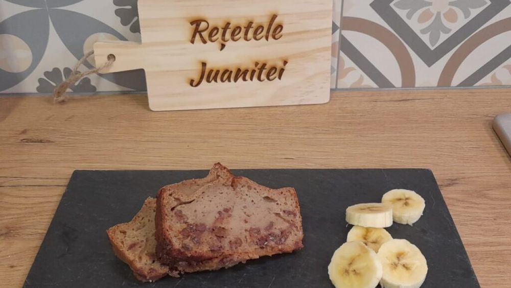 Ceva dulce | Banana bread cu ananas și stafide - dulce și aromată, deși este fără zăhăr adăugat