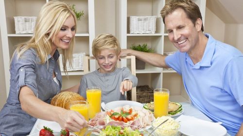 Cum să slăbești mâncând mai mult / Volume eating este ultimul trend în materie de diete și se pare că este pe placul mâncăcioșilor