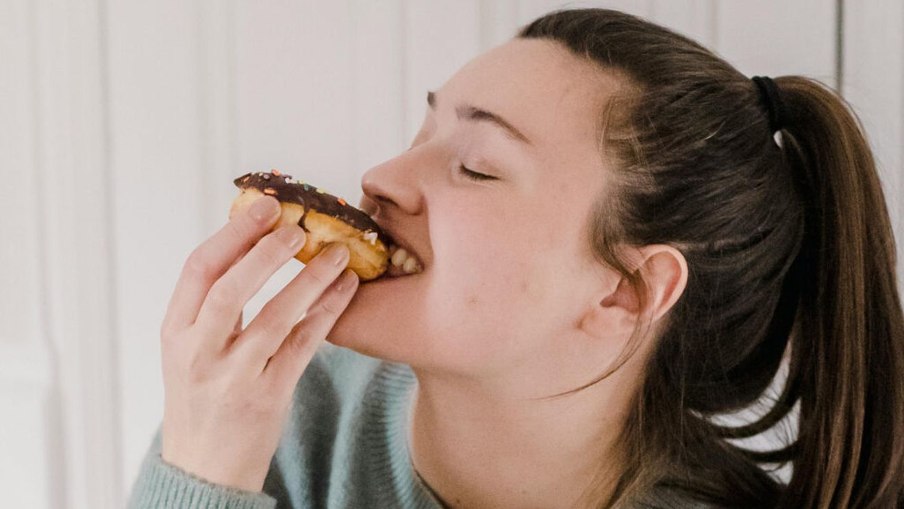 Un cercetător vrea să facă alimentele ultraprocesate mai sănătoase / Natura hiperpalatabilă a acestor preparate le face irezistibile