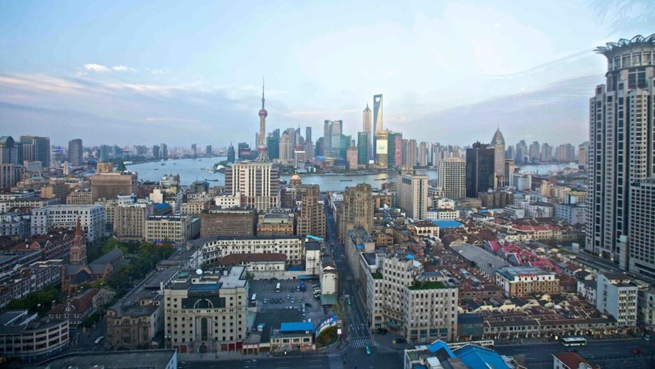 Comisarul european pentru Agricultură vizitează China însoțit de zeci de oameni de afaceri din domeniul agroalimentar / Pe lista delegaților sunt menționate și două companii din România