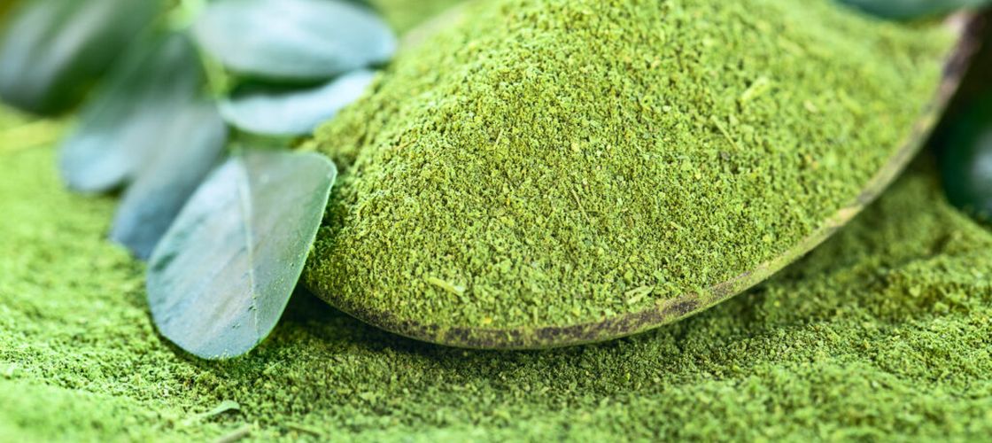 Ce este moringa, planta comparată cu spanacul și kale / Specialiștii spun că poate susține controlul greutății și sănătatea metabolică
