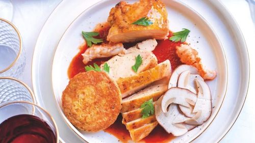 Pui Marengo, o rețetă de pui creată de bucătarul lui Napoleon după victoria asupra Imperiului Austro-Ungar pe teritoriul regiunii Piemonte din Italia de azi. Au folosite ingrediente disponibile în zonă și există și versiuni mai moderne