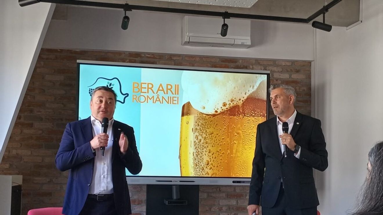 Piața berii din România, la un minim istoric/ Cu cât a scăzut consumul/ Constantin Bratu: ”Nu este firesc să devină mai rentabil să aduci berea din afara țării decât să o produci local”