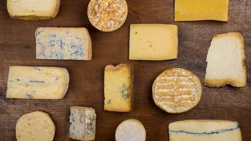 Cel mai mare eshop de brânzeturi artizanale în nordul Italiei, o vitrină pentru micii producători. Creat de o tânără de 30 de ani, are o ofertă de 150 de brânzeturi din zona Alpilor