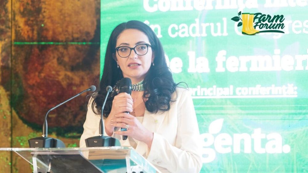 Fermierii, îndemnați să cumpere numai semințe certificate: ”În anii grei, mai bine vă regândiți afacerile decât să folosiți în cultură semințe necertificate” - Alina Mihai, director executiv Alianța Industriei Semințelor din România ( AISR )