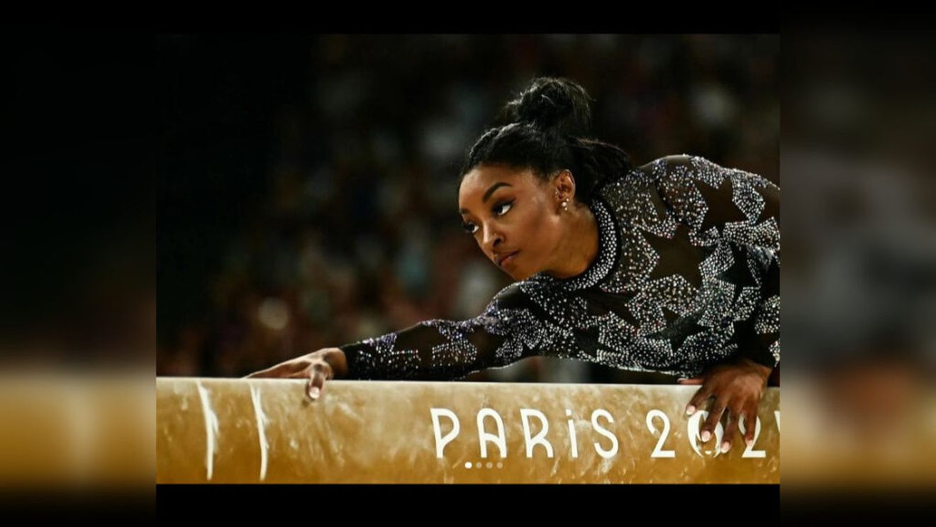 Starul american Simone Biles şi o colegă critică mâncarea din Satul Olimpic: „Nu cred că avem bucătărie franceză adevărată. Mâncarea franţuzească ar trebui să fie bună”