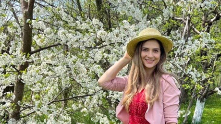 VIDEO | Ladies & business (Episodul 13) | „Crăița Merelor” sau cum transformi o livadă de familie într-un business care aduce turiști și educă o generație nouă de consumatori / Corina Oprea: „Suntem deschiși către tehnologie, însă încercăm să o folosim inteligent”