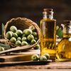 Uleiul de măsline, unul dintre cele mai falsificate alimente / La ce anume trebuie să fii atent când îl cumperi și cum îți dai seama dacă este de calitate