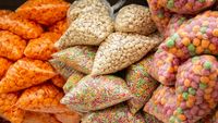 Planul UE împotriva alimentelor ultraprocesate se lovește de obstacole / Un consilier al OMS avertizează că lipsesc definițiile și dovezile clare