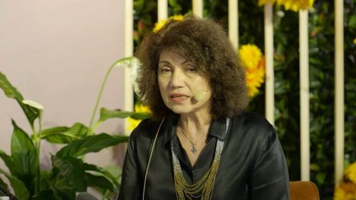 Carmen Botez (Asociaţia Industriei de Protecţia Plantelor din România): În industria pe care o reprezint a crescut foarte mult procentul de produse contrafăcute. Dacă nu ar exista amatori de chilipiruri, nu ar există nici astfel de produse ilegale