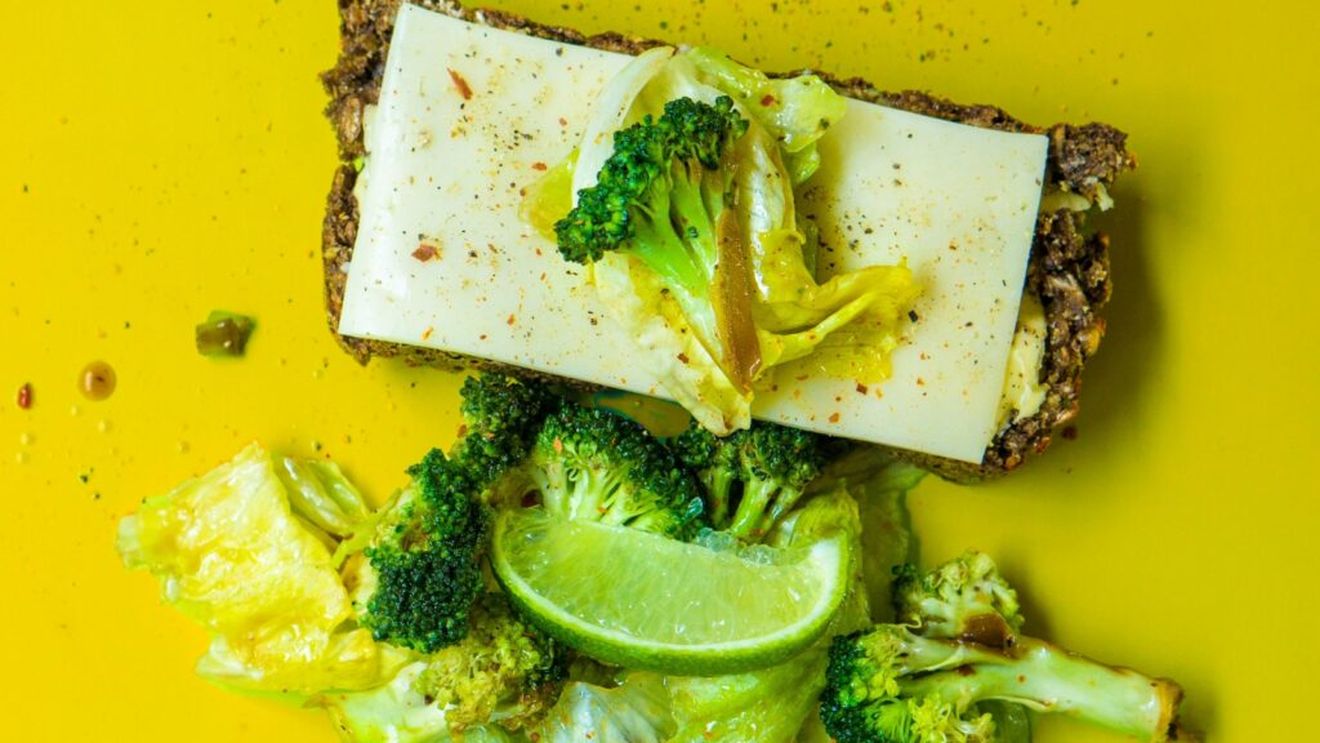 Alimentul nr. 1 care ar lupta împotriva cancerului / Experții în sănătate spun că ar putea „încetini creșterea tumorilor” și ar bloca abilitatea acestora de a se răspândi în organism