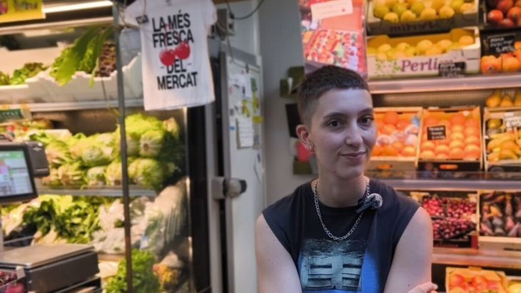 VIDEO | Ce fructe sunt cele mai căutate într-o piață din Barcelona? Marina Larregola (influencer cu business de fructe): „Produsele exotice întotdeauna sunt mai interesante decât cele naționale. Și fructele de sezon sunt supercăutate”