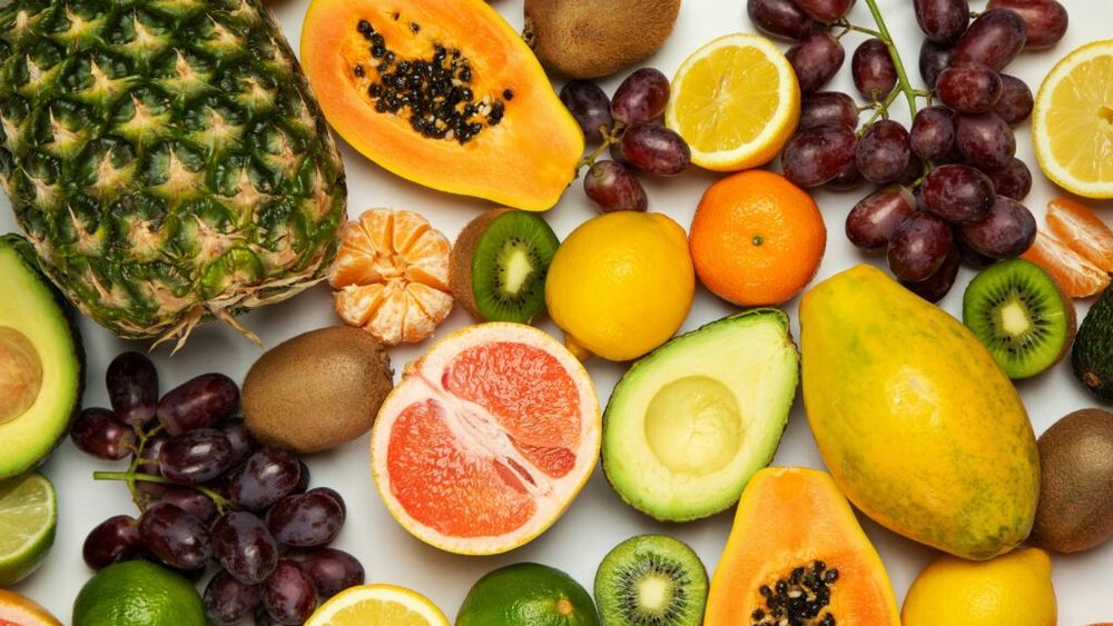 Fructele cu cel mai mare și cel mai mic conținut de fructoză / Cum influențează digestia, glicemia și sănătatea metabolică