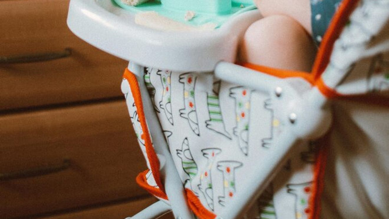 Borcane de hrană pentru copii retrase din magazinele SPAR Austria / Producătorul dă asigurări că produsele din România sunt sigure / Ancheta vizează un posibil act criminal