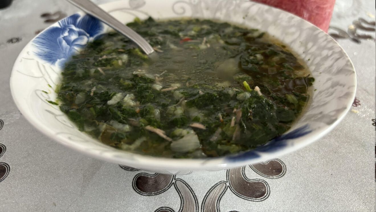 Am parcurs 300 de km și m-am bucurat de prima mâncare de urzici din primăvara aceasta, chiar de 1 Mai