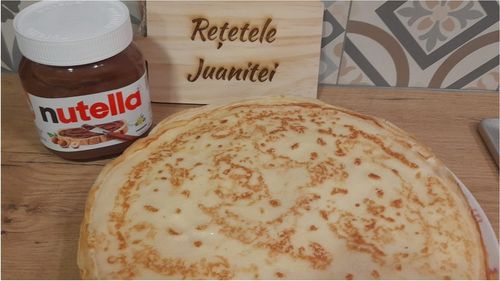 Ceva dulce | Clătite cu Nutella, cel mai iubit desert/ Le poți face cu ajutorul Thermomix, dar se fac rapid și în varianta clasică/ Un dulce perfect pentru a sărbători World Nutella Day