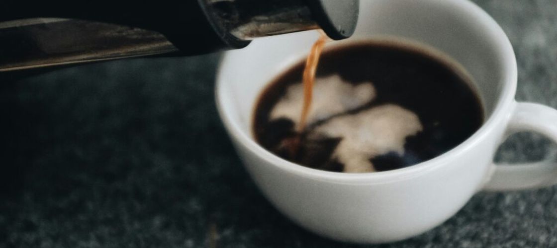 Când s-ar putea ieftini cafeaua? Lavazza: Piața are nevoie de cel puțin doi ani de recolte bune pentru ca prețurile să scadă