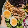 De ce sunt proteinele cel mai bun aliat în slăbit și cum să le consumi corect, fie ele de origine vegetală sau animală