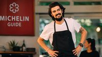 Motivul pentru care România are nevoie de prezența Ghidului Michelin / Chef Alex Petricean: „Ar crește competitivitatea profesională. (…) Va exista întotdeauna dorința de a fi acolo unde standardele sunt cele mai înalte”