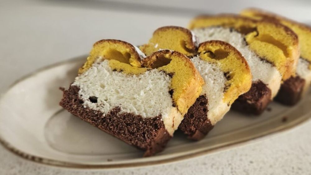 Chec în trei culori – desertul spectaculos, perfect pentru orice ocazie / Se prepară mai ușor decât crezi