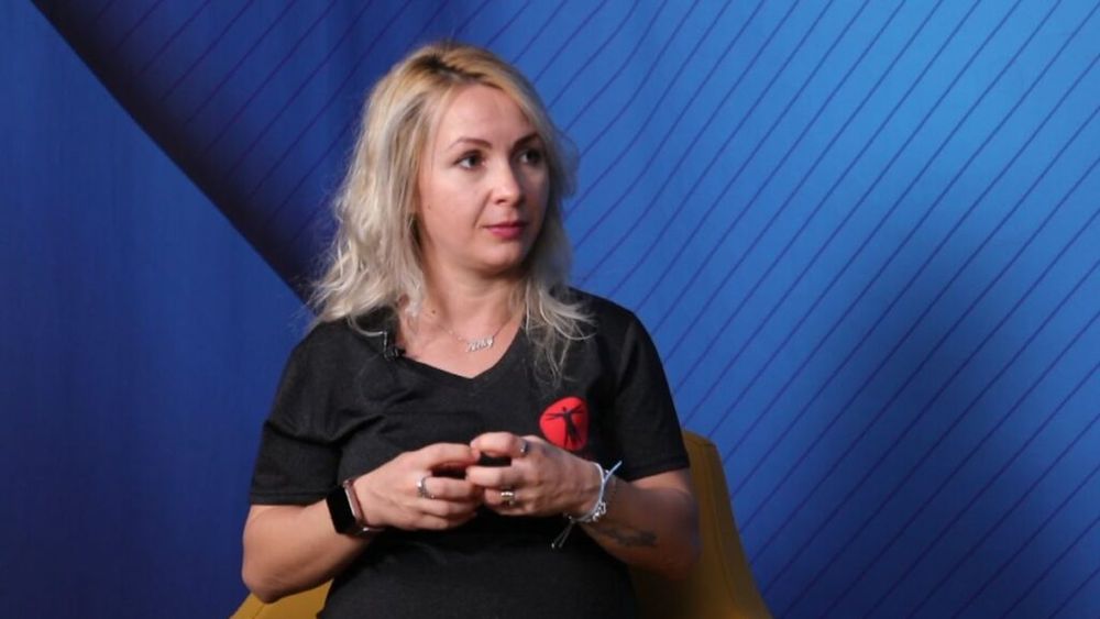 VIDEO | Ispitele alimentare / Cum ne revenim după ce am încălcat regulile dietei și am „călcat strâmb”: persistăm, sau ne revenim și mergem la un antrenament, explică Nicky Matei, expert fitness
