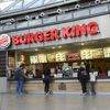 Burger King a adoptat inteligența artificială nu doar pentru procesul de producție, ci și pentru a asculta angajații/ Monitorizarea constantă ar putea crea presiune asupra acestora